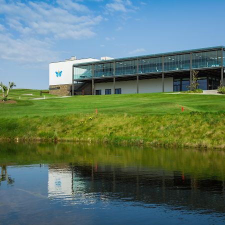 Royal Obidos Scenic Resort Praia del Rei المظهر الخارجي الصورة The clubhouse at the Vale Golf Resort