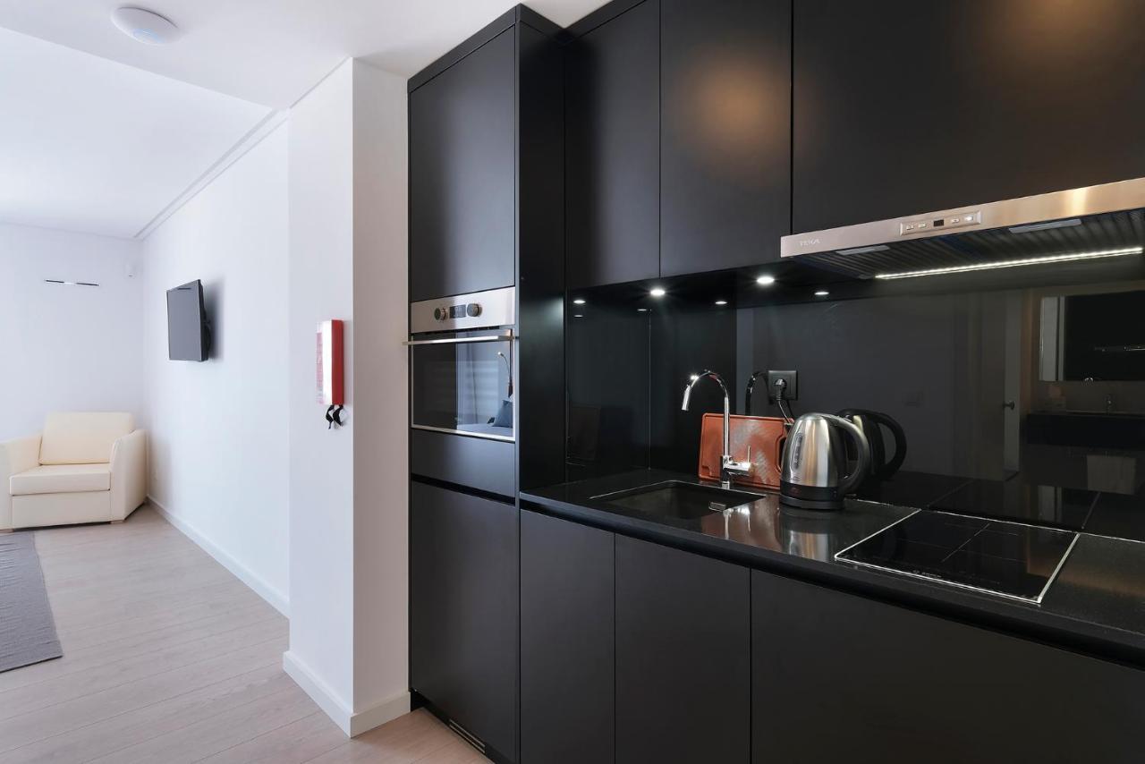 Royal Obidos Scenic Resort Praia del Rei المظهر الخارجي الصورة A kitchen in a serviced apartment