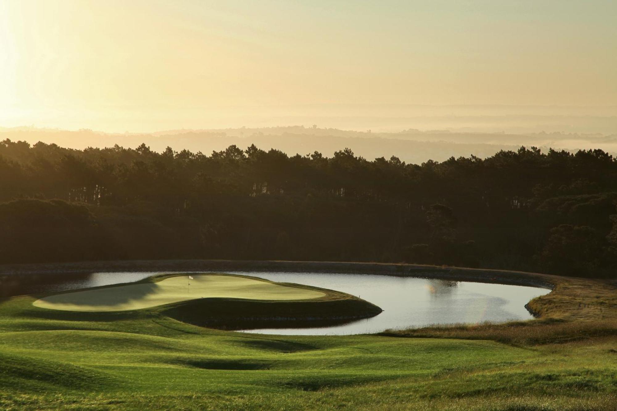 Royal Obidos Scenic Resort Praia del Rei المظهر الخارجي الصورة 18th hole at the Links at Spanish Bay