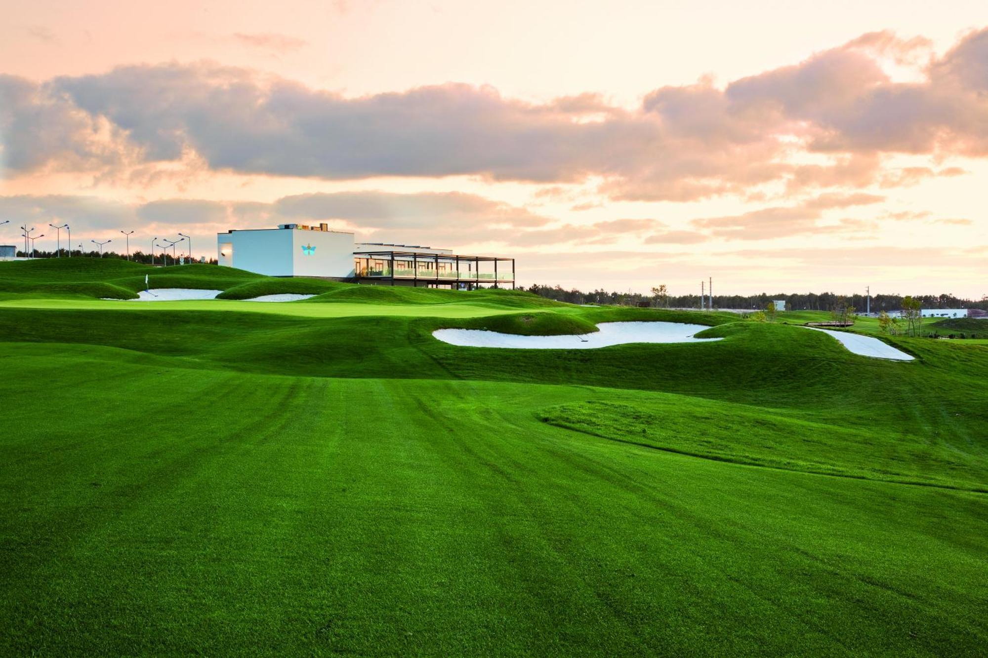Royal Obidos Scenic Resort Praia del Rei المظهر الخارجي الصورة Golf course at the Four Seasons Resort